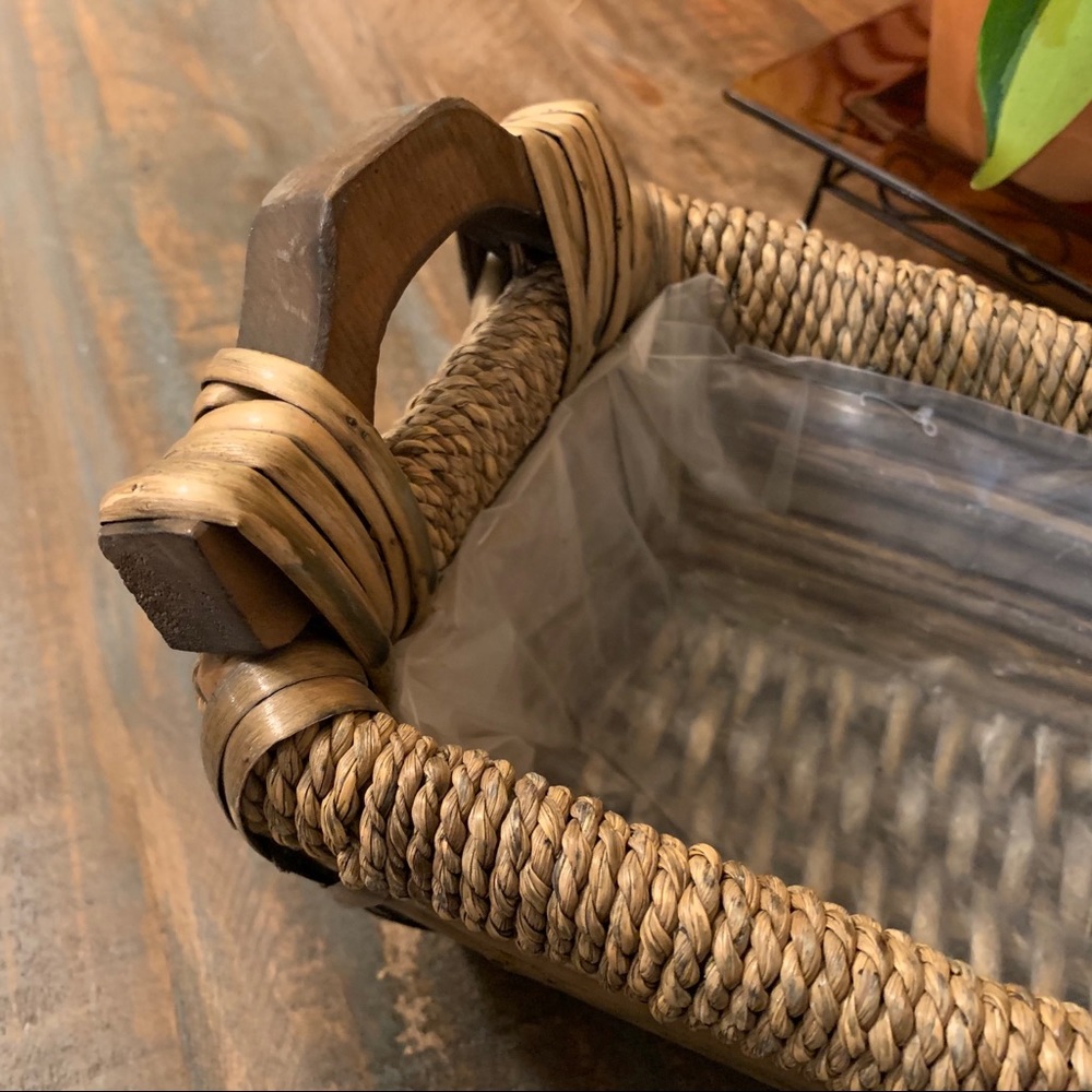 Basket - Picture 2 of 4